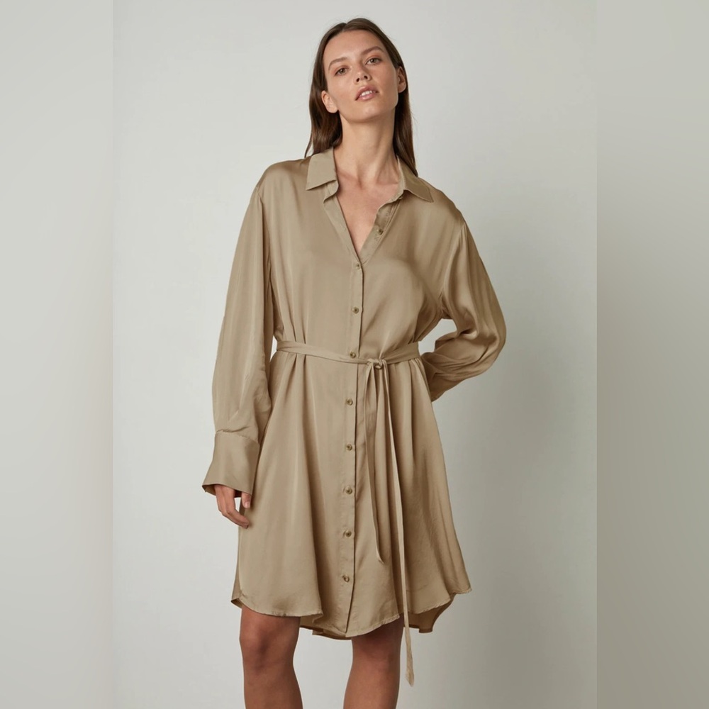 NWT VELVET By Graham & Spencer Savannah Botton Up Satin Dress Luna $257 Size S